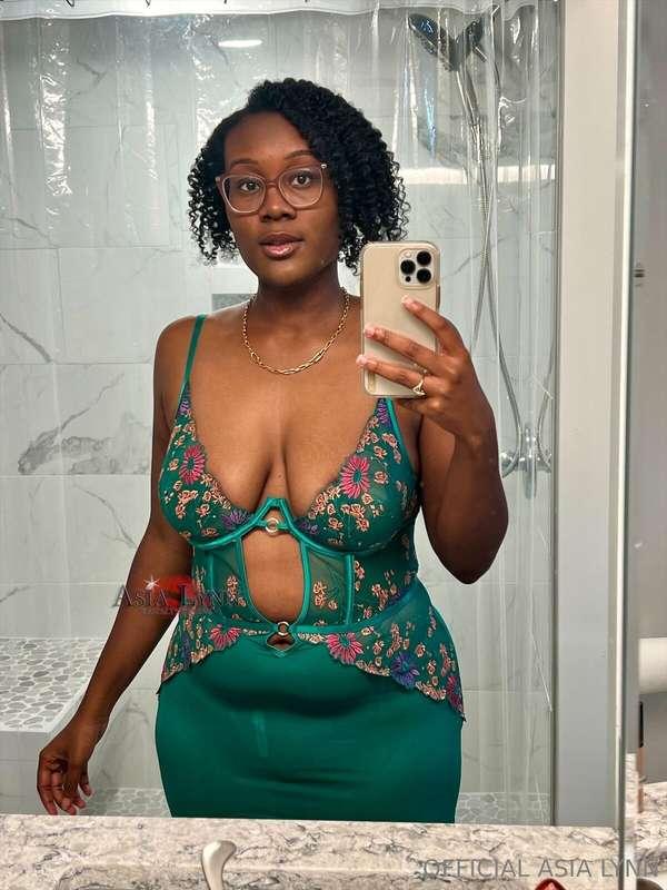 if you want to cum dm me! 💦@xasialynnx 
