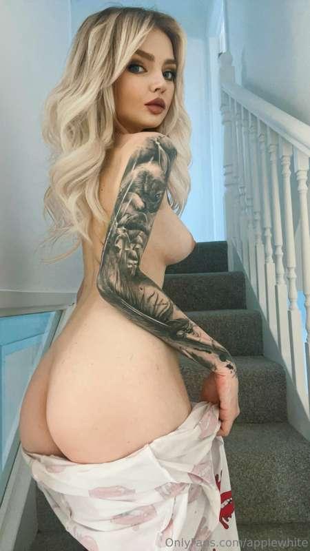 Peaches 🍑 peaches 🍑