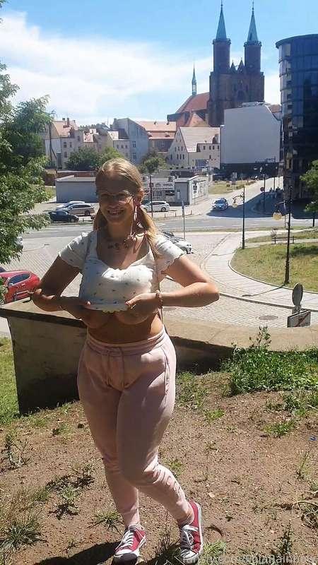 It's nothing that special. It's just a short video of a tour of one of Lower Silesia's historic cities - but in my style ;-) Heh. Kisses   #polarainbow #tits #bigtits #hugetits #boobs #bigboobs #hugeboobs #bigareolas #ghostnipples #hugemilkers #largebreasts #breasts #busty #paletits #palegirl #cleavage #smile #nsfw #hot #sexy #slavicgirl #thighs #thickthighs #thick #publicflashing #public #flashing #outdoor #outdoorrecreations 