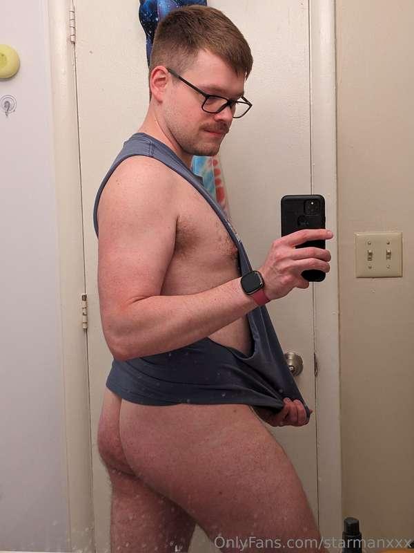 Happy Hump Day 🍑
