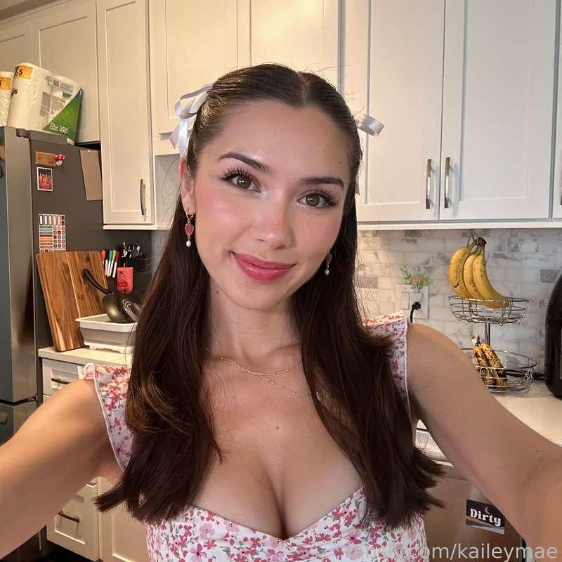 kaileymae image #2