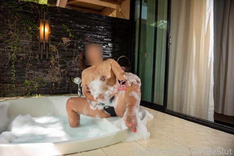 thaiwifeslut image #19