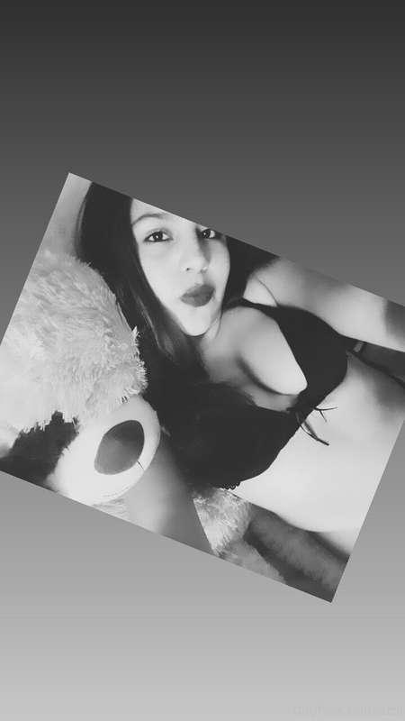 🥰have a good day daddy .... would you like us to chat and ha..