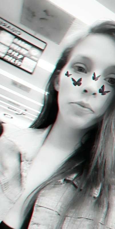 😘