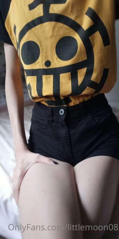 Do you like some thighs 😉