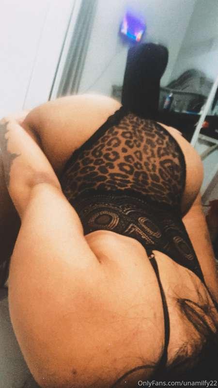 meooowwww daddy, cum stroke my little kitty for me til I squ..
