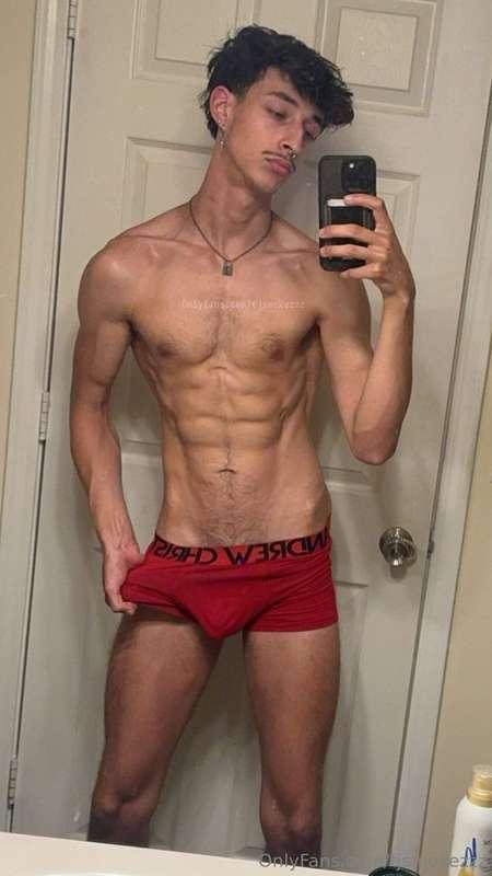 tjsmokezzz image #0