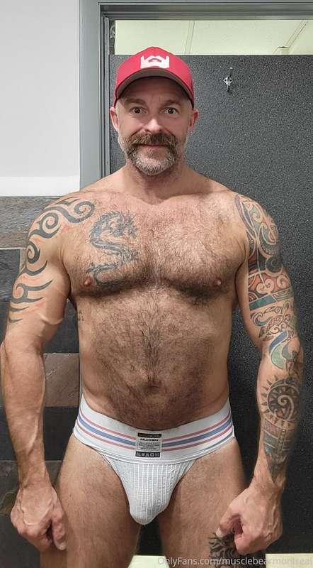 Good afternoon my lovely fans!
Sorry if I was absent during ..