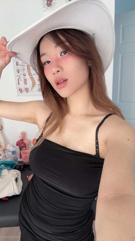 Looking for something else to ride on my main page ;) onlyfa..