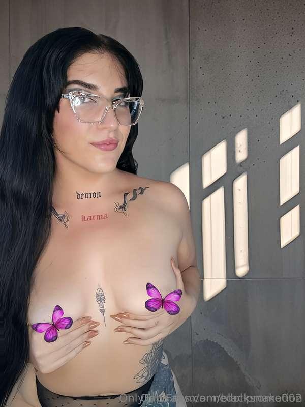 @blacksnake002  Quieres cumplir todas tus fantasias y deseos..