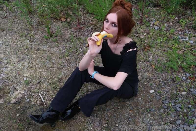 An average sized breakfast 🍌🍌🍌