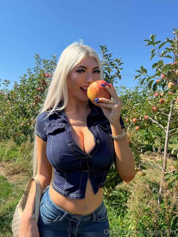 one bite & you’re addicted 🤭