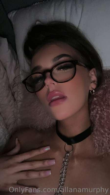 Would you like me to look up at you whilst giving you the sl..