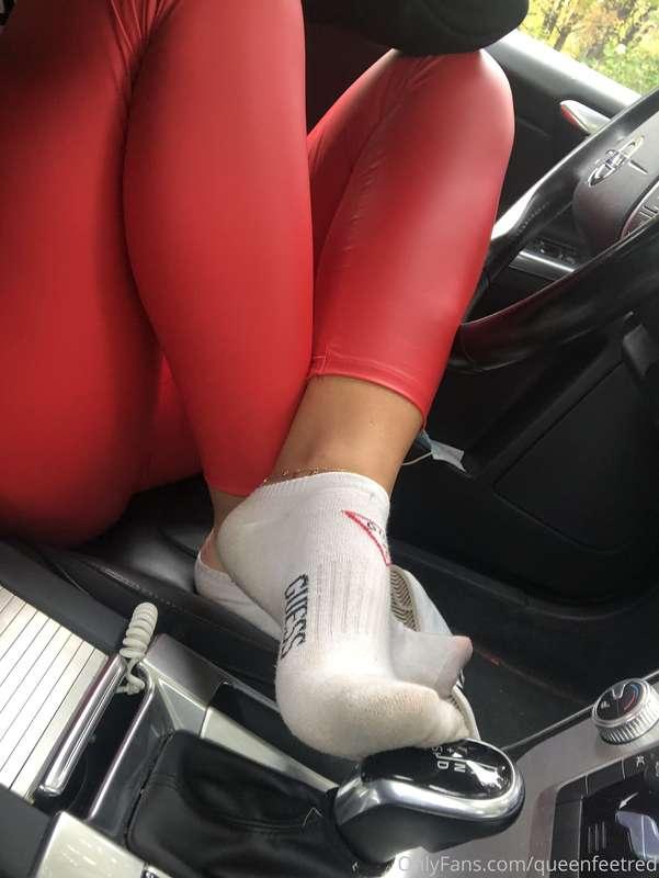 This socks are really stinky😷
