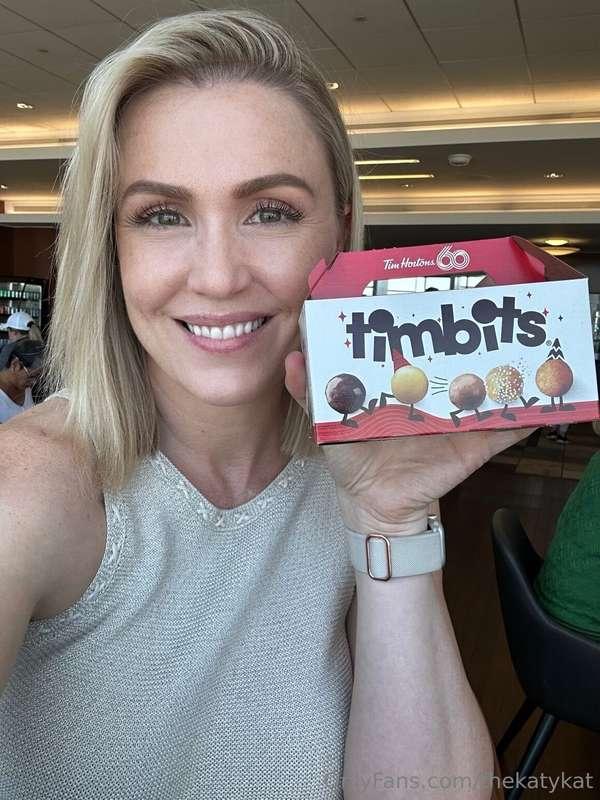 Excited to put Tim's bits in my mouth... and I’m not even so..