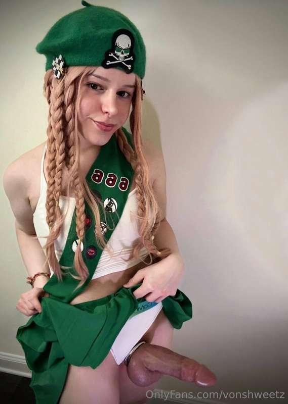 your lil futa step sister the girlscout with a third leg. . ..