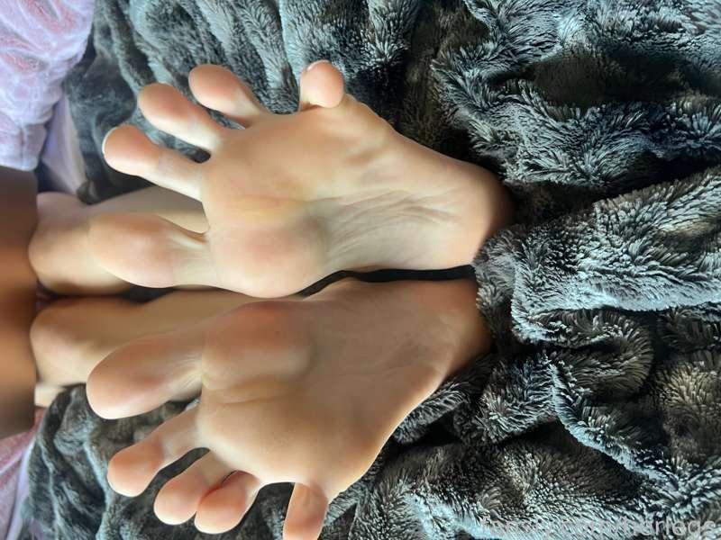 herlegs image #1