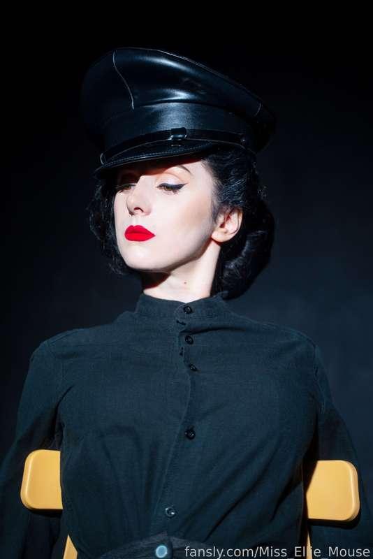 So sexy red lips 