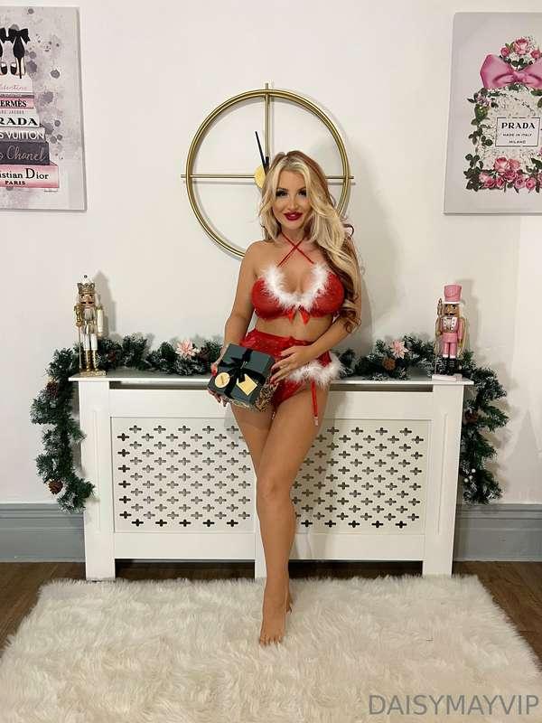 MERRY CHRISTMAS YOU FILTHY ANIMALS😜❤️
