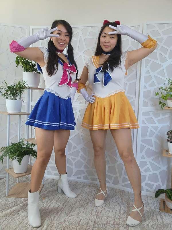 Your two favorite sailor scouts 🌙 @kaedialang 