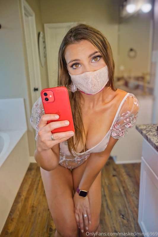 A little tease to start your day 😉