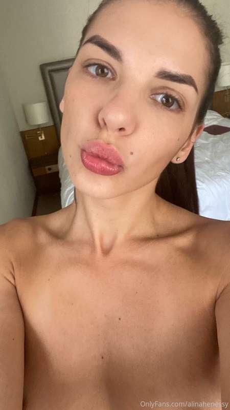 Kisses guys! will be off for the rest of the day, talk to yo..