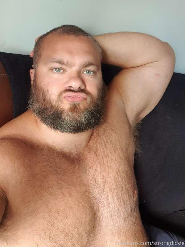 I hope everyone is having a great day! 😘
