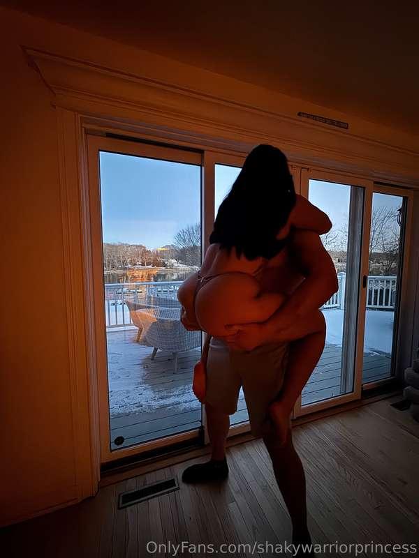 @maskedboner asked me for a handjob before having company ov..