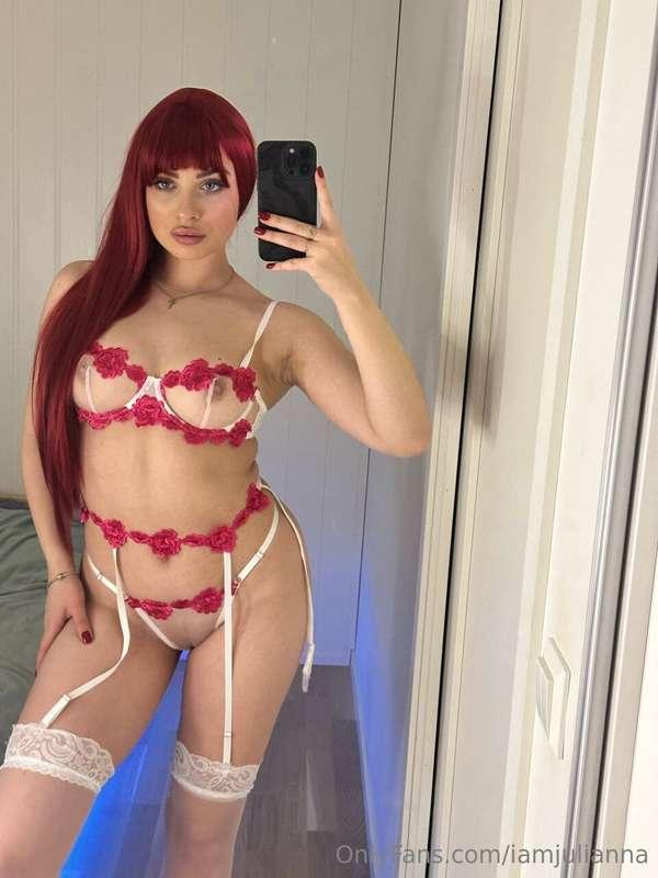 🔥FREE JUST TODAY🔥

This innocent college cutie loves to play..