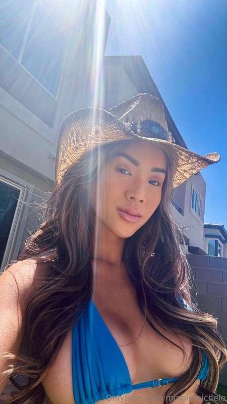 let this cowgirl RIDE you? 