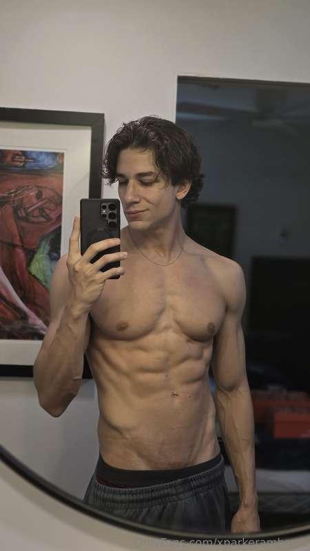 Tell me where to touch you… in comments 😏