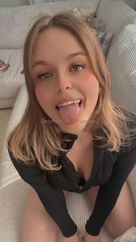 alles schön ins gesicht??😈😈