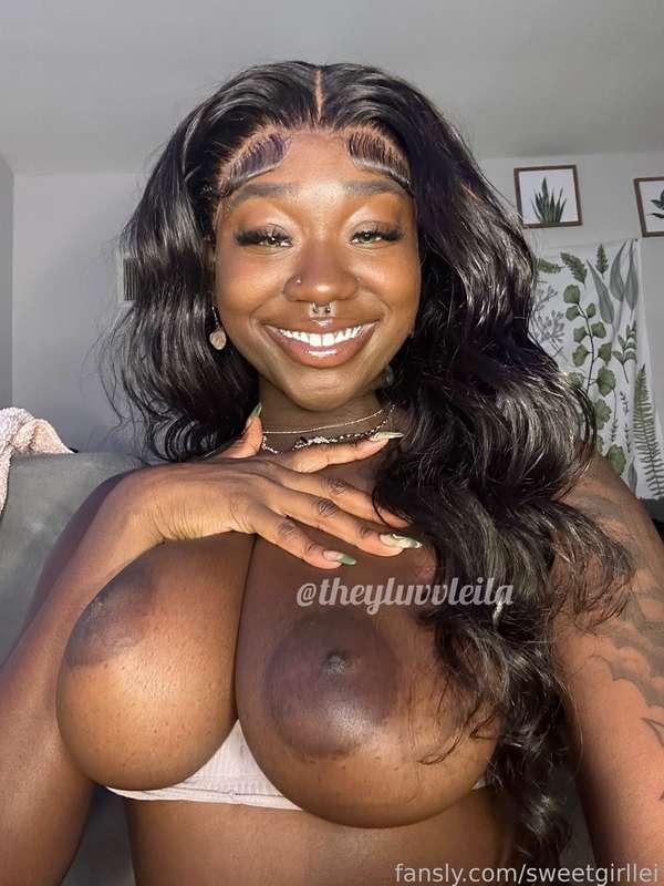 sweetgirllei image #1