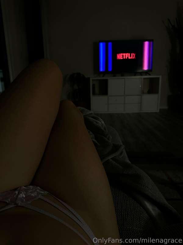 Someone entertain me 🥺