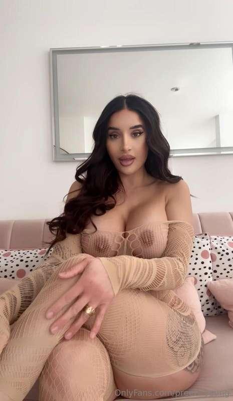 Don’t you just want a mouthful of these tits?!