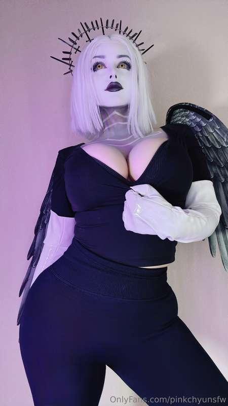 You're going to want to check your DMs! ( ꩜ ᯅ ꩜;)⁭ ⁭ My sexy..