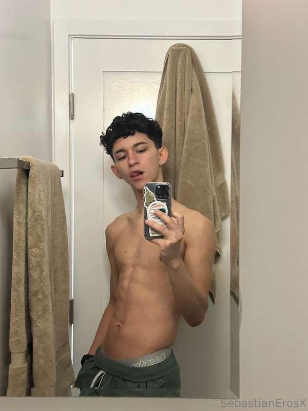 Wanna come over?🤭