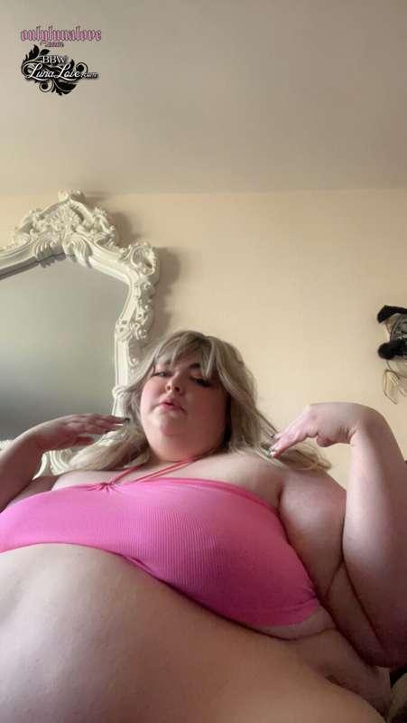 part 2, like if you think i look fuckable 😳
