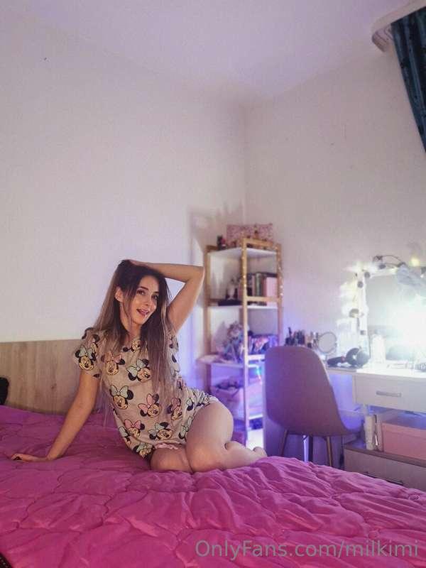 Let's cuddle together ^^ 😘
