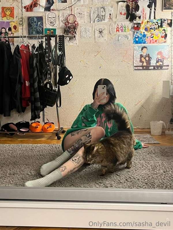 Do you like my tattoos? I think it adds to my style, don't y..