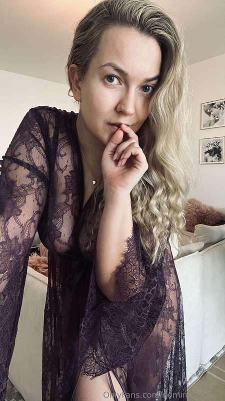 Raus aus den Federn ,ein neuer Tag ist angebrochen .🙈💋