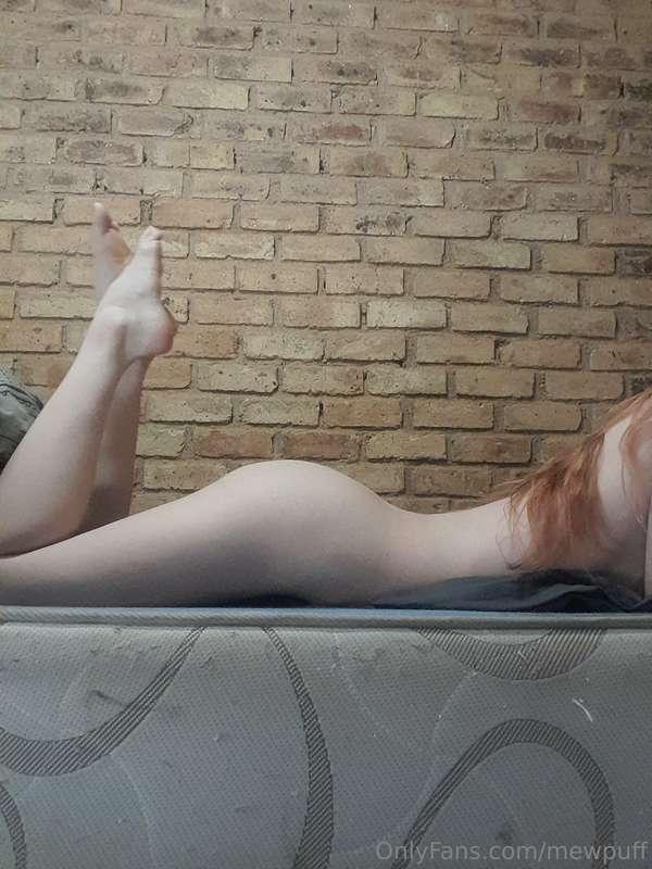 Having a lazy Monday 😉