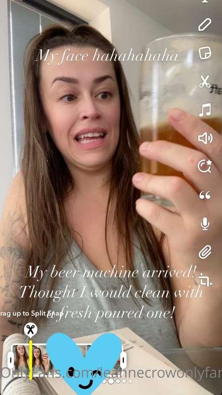 @leannecrow