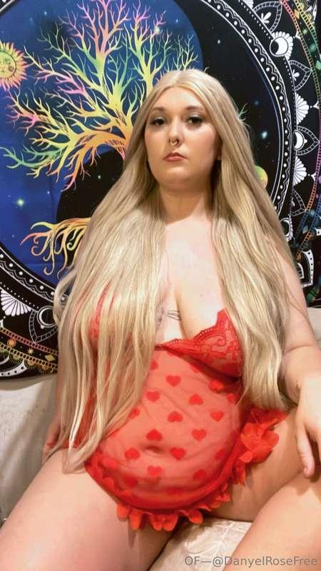 If you were here rn, where would you like to touch me?😈