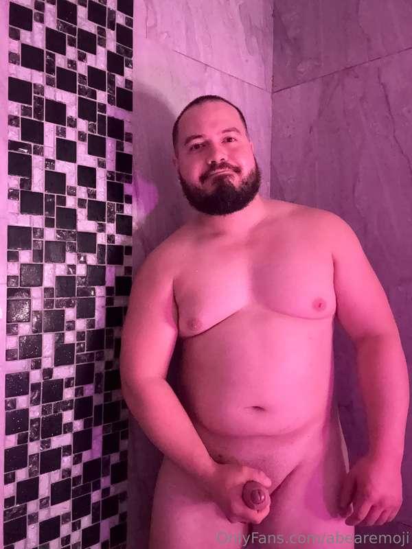 Come and meet me in the shower 😈