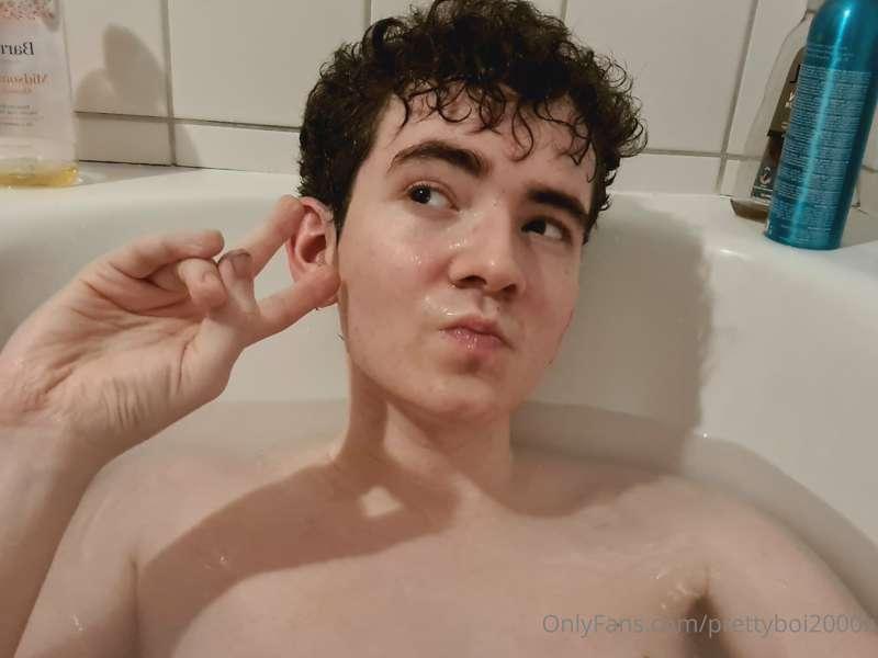 prettyboi2000x image #9