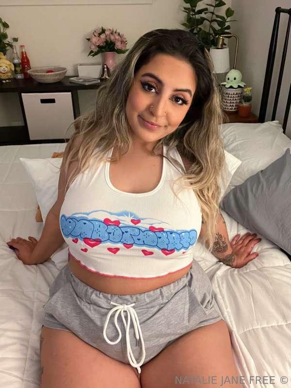 like this post if my body turns you on 😋