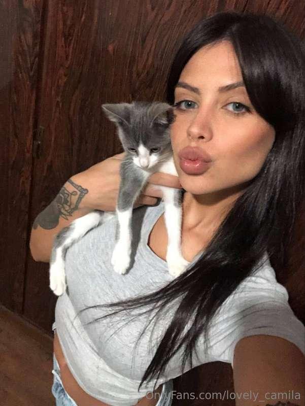 We have mutual love with my kitten ❤️ He never leaves my sid..