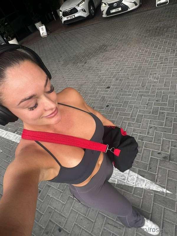 Off to da gym 🚶‍♀️