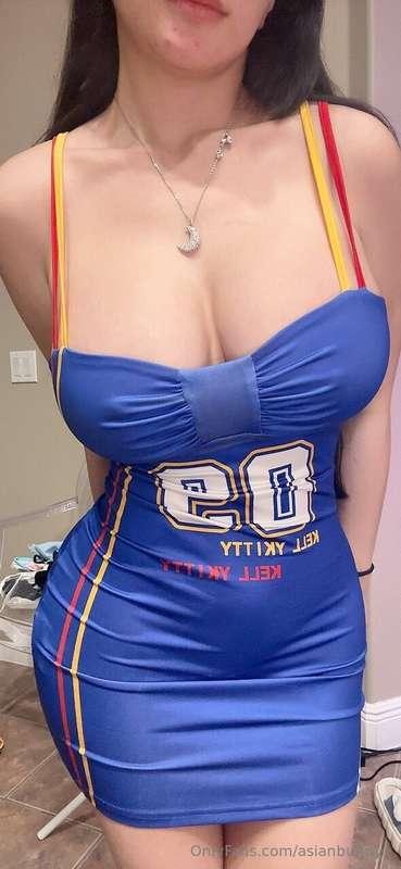 do you think it's safe to not wear panties underneath this o..